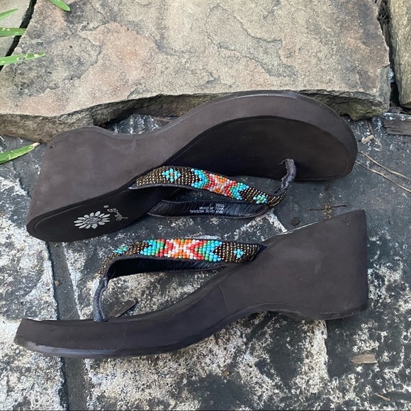 Yellow Box Tribe Turquoise Brown Orange Beaded 2” Wedge Sandal’s Size 7 … - Picture 7 of 8